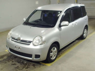 2009 Toyota Sienta