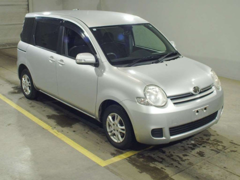 2009 Toyota Sienta NCP85G[2]