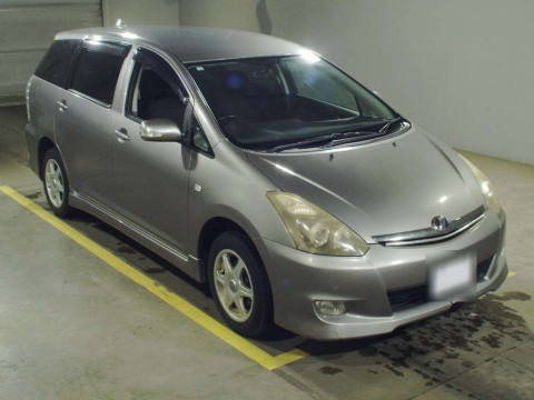 2006 Toyota Wish ZNE14G[2]