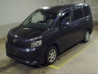 2007 Toyota Voxy