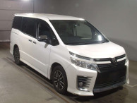 2016 Toyota Voxy