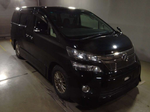 2013 Toyota Vellfire ANH20W[2]