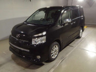 2009 Toyota Voxy