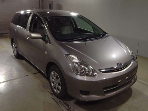 2007 Toyota Wish ZNE10G[2]