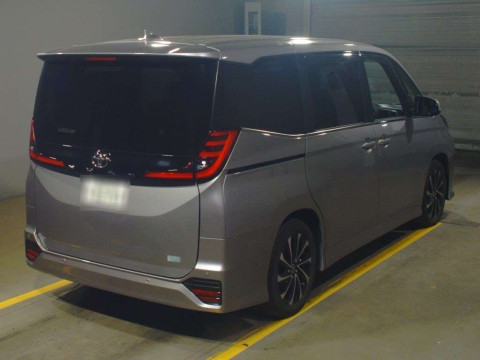 2024 Toyota Noah MZRA90W[1]