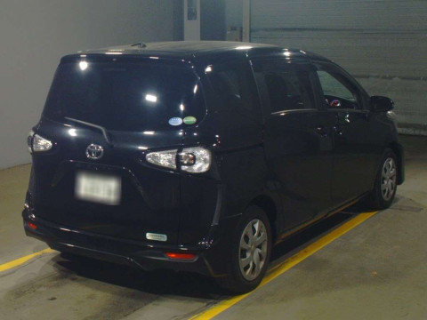 2018 Toyota Sienta NSP170G[1]