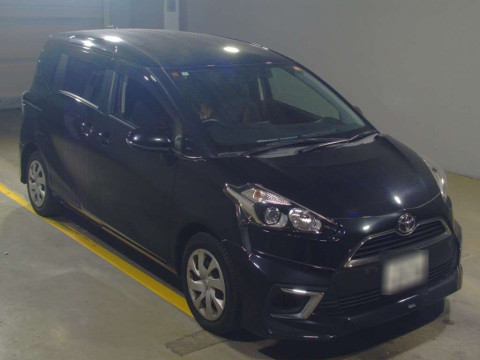 2018 Toyota Sienta NSP170G[2]