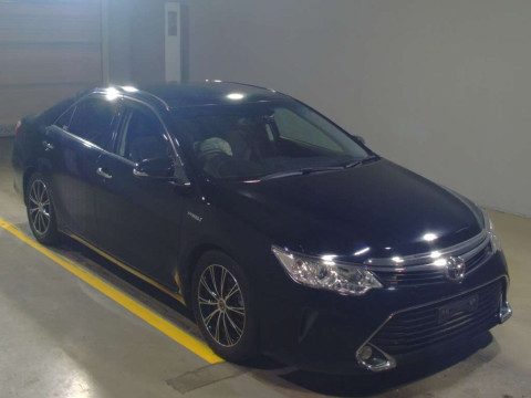 2016 Toyota Camry AVV50[2]