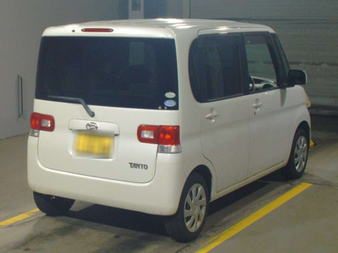 2011 Daihatsu Tanto L375S[1]