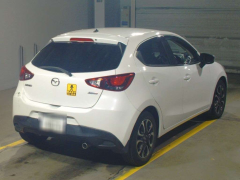 2015 Mazda Demio DJ5FS[1]