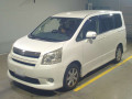 2007 Toyota Noah