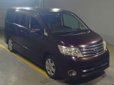 2010 Nissan Serena CC25[2]