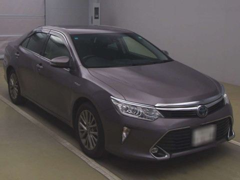 2016 Toyota Camry AVV50[2]