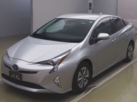 2016 Toyota Prius ZVW51[0]