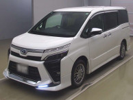 2021 Toyota Voxy