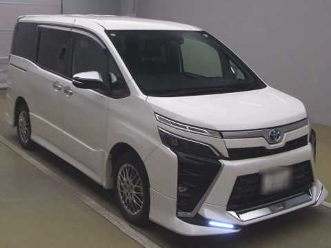 2021 Toyota Voxy ZWR80W[2]