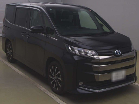 2024 Toyota Noah ZWR90W[2]