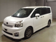 2011 Toyota Voxy