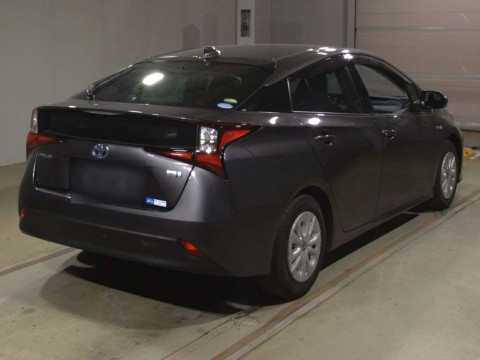 2020 Toyota Prius ZVW51[1]