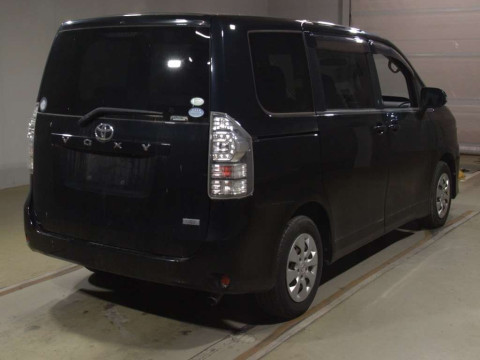 2010 Toyota Voxy ZRR70G[1]