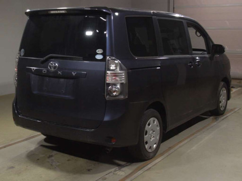 2007 Toyota Voxy ZRR70G[1]