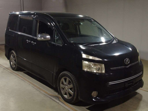 2009 Toyota Voxy ZRR70W[2]