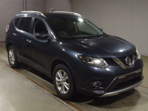 2014 Nissan X-Trail NT32[2]