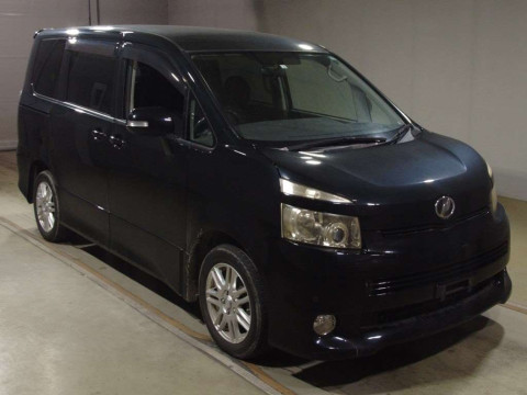 2008 Toyota Voxy ZRR70W[2]