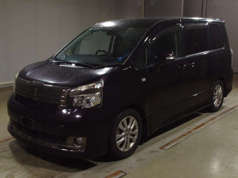 2013 Toyota Voxy ZRR70W[0]