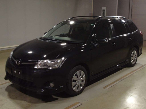 2013 Toyota Corolla Fielder NZE161G[0]