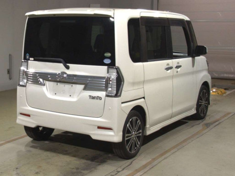 2016 Daihatsu Tanto Custom LA600S[1]