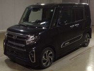 2021 Daihatsu Tanto Custom