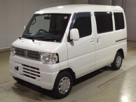 2013 Mitsubishi Minicab Van