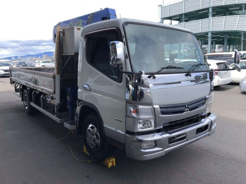 2015 Mitsubishi Fuso Canter FEB90[2]