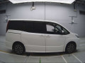 2014 Toyota Noah