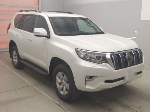 2019 Toyota Land Cruiser Prado TRJ150W[2]