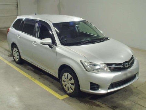 2014 Toyota Corolla Fielder NZE164G[2]