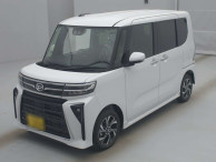 2024 Daihatsu Tanto Custom