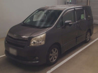 2008 Toyota Noah