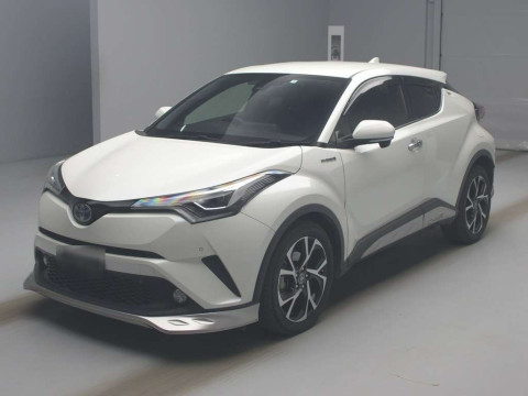 2018 Toyota C-HR ZYX10[0]