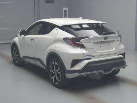 2018 Toyota C-HR ZYX10[2]