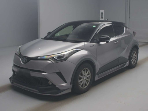 2017 Toyota C-HR ZYX10[0]