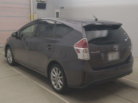 2021 Toyota Prius alpha ZVW40W[2]