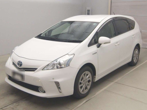 2013 Toyota Prius alpha ZVW41W[0]