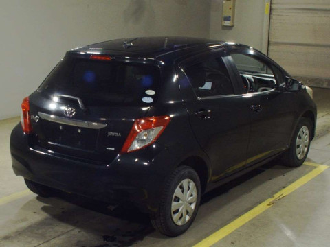 2012 Toyota Vitz NSP135[1]