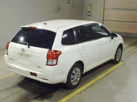 2013 Toyota Corolla Fielder NZE164G[1]