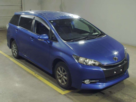 2013 Toyota Wish ZGE25W[2]