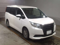 2014 Toyota Noah