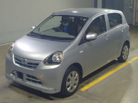 2013 Daihatsu Mira es