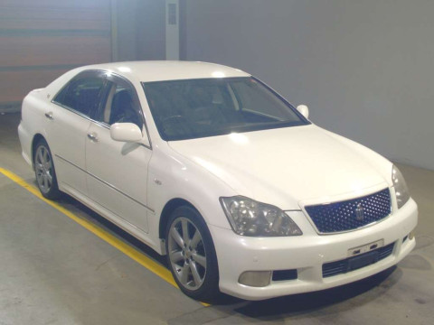 2006 Toyota Crown GRS180[2]